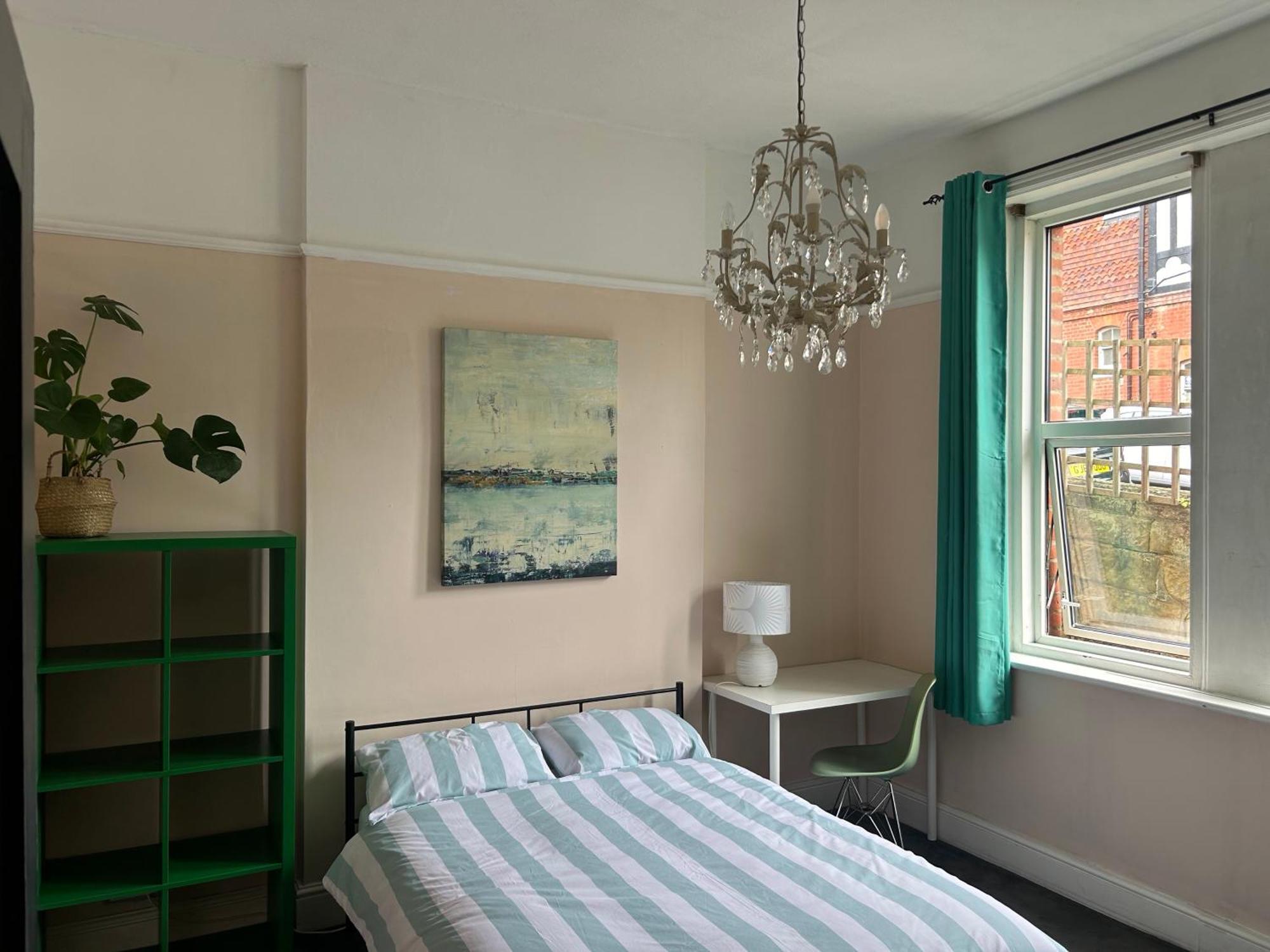 Bohemian Rhapsody Apartment St Leonards-on-Sea ภายนอก รูปภาพ